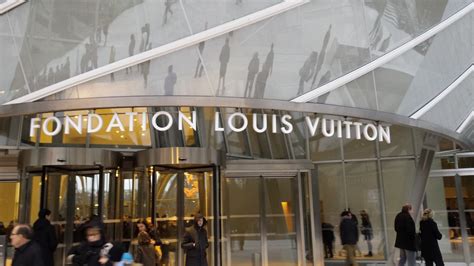 THE 10 CLOSEST Hotels to Fondation Louis Vuitton .